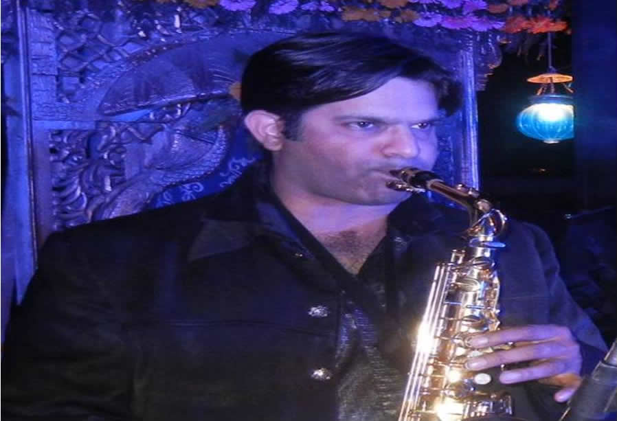 best saxophone player udaipur