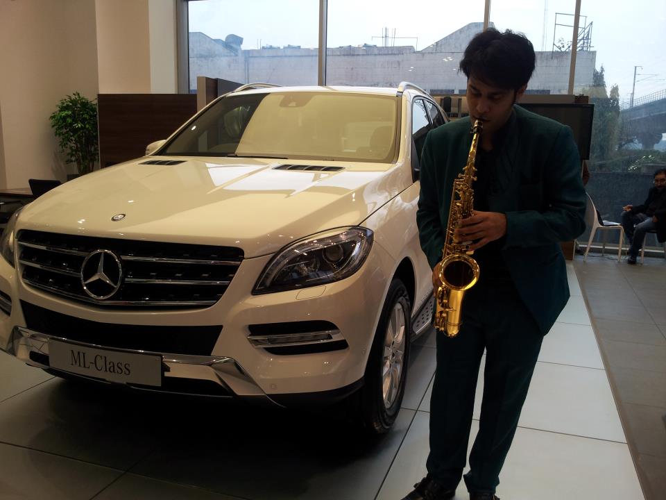 best saxophone artist udaipur